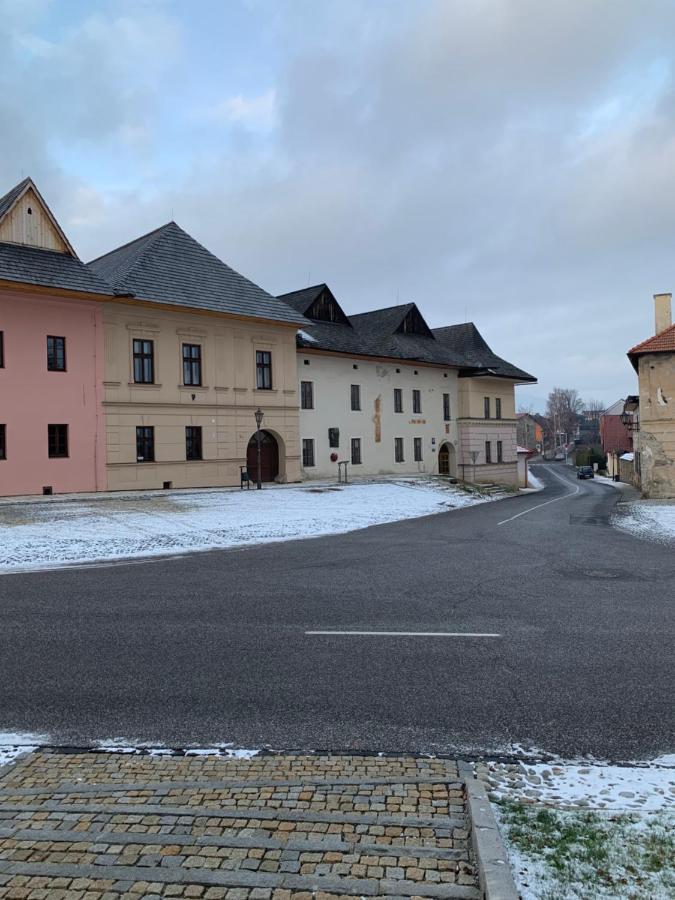 Ubytovanie Athena Aparthotel Poprad Exterior photo